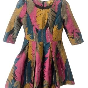 Vintage Multicolored‎ feather print dress with 3/4 sleeves & flared skirt size s